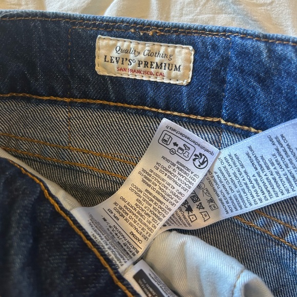 Men’s Levi 505 - Picture 5 of 8